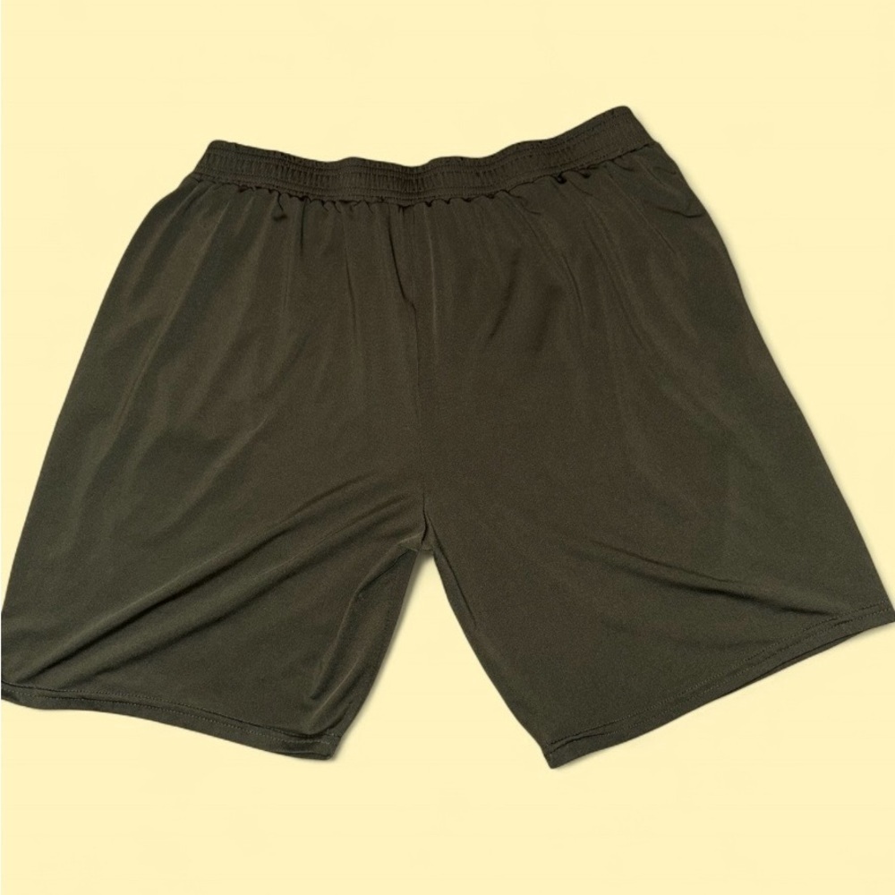 Real Essentials Men’s DRY-FIT 7" WORKOUT SHORTS - Size XL - Picture 3 of 8